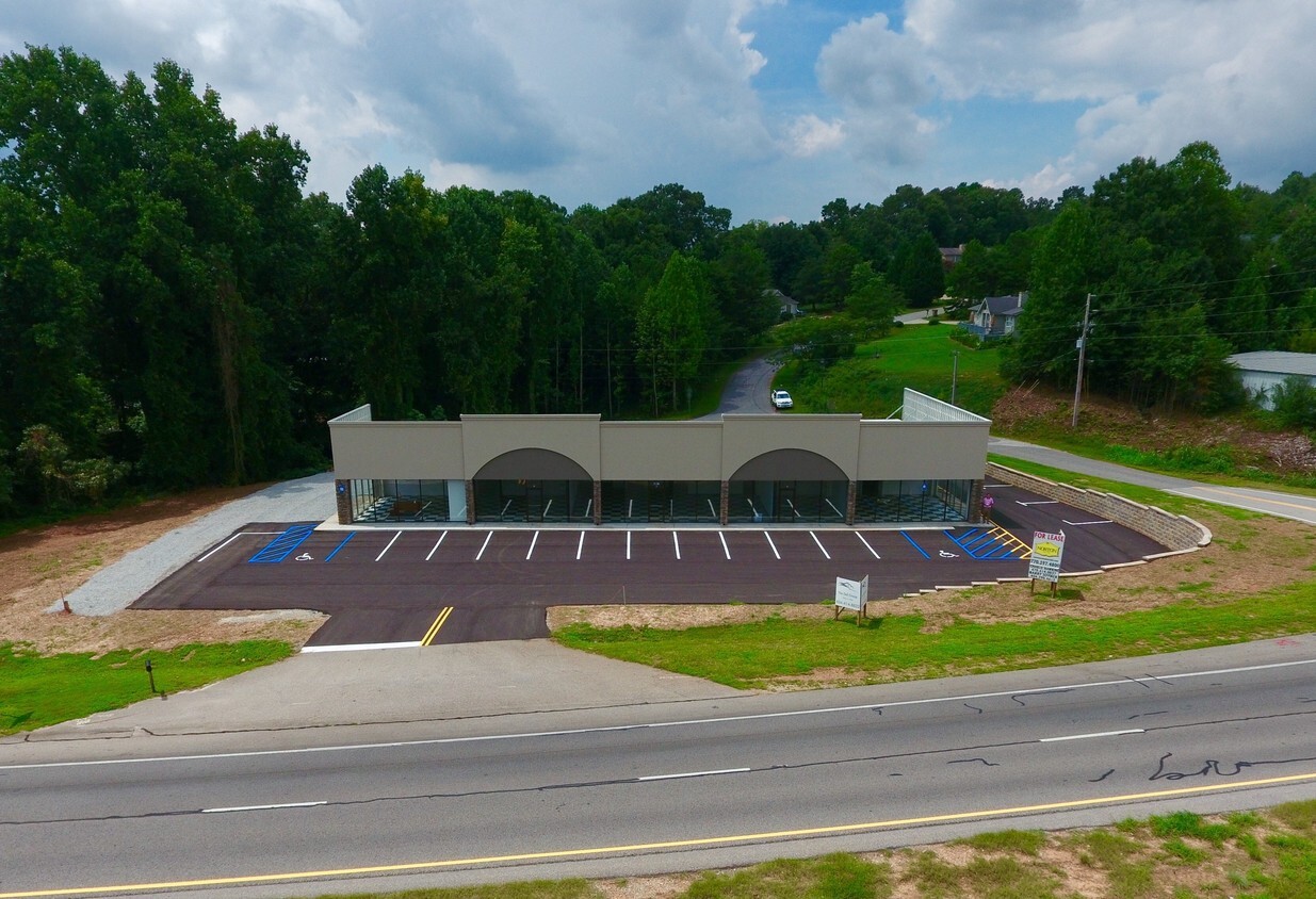 2197 Dawsonville Hwy, Gainesville, GA for lease Building Photo- Image 1 of 13