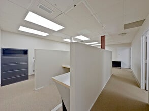 2016 10th Ave S, Birmingham, AL for lease Interior Photo- Image 2 of 6