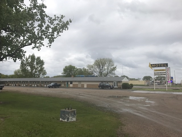 666 12th St W, Grafton, ND for sale - Primary Photo - Image 1 of 1