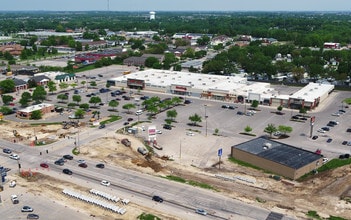 166-180 Collins Rd NE, Cedar Rapids, IA - AERIAL  map view - Image1