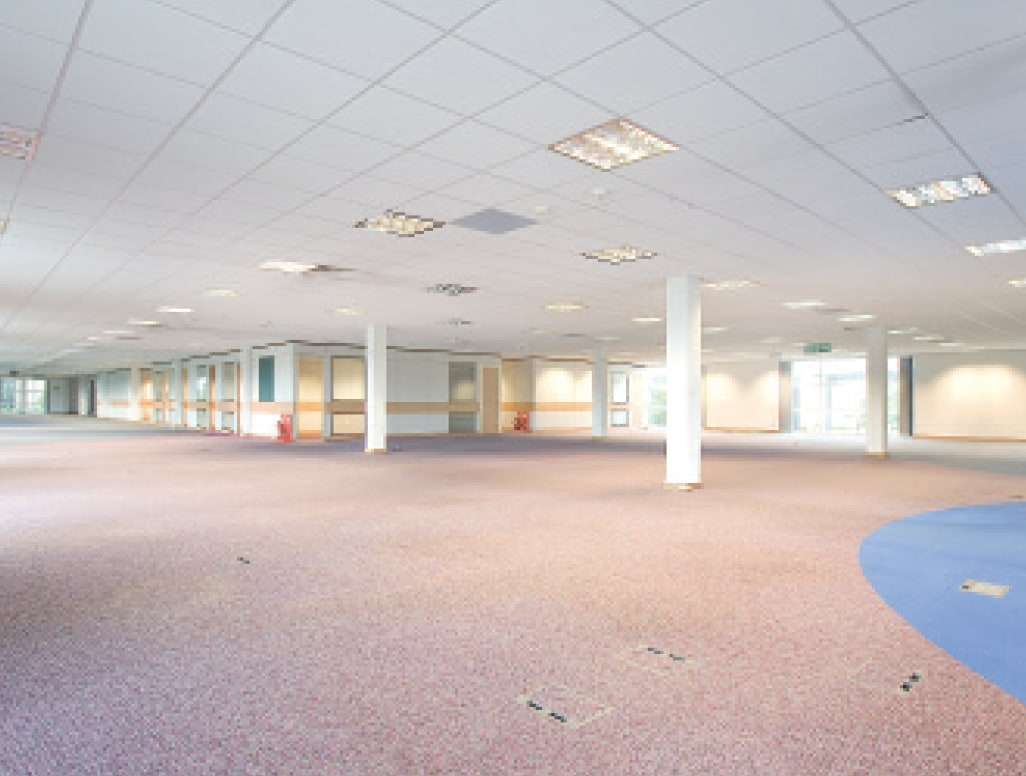 Beach Rd, Waterbeach for sale Interior Photo- Image 1 of 1