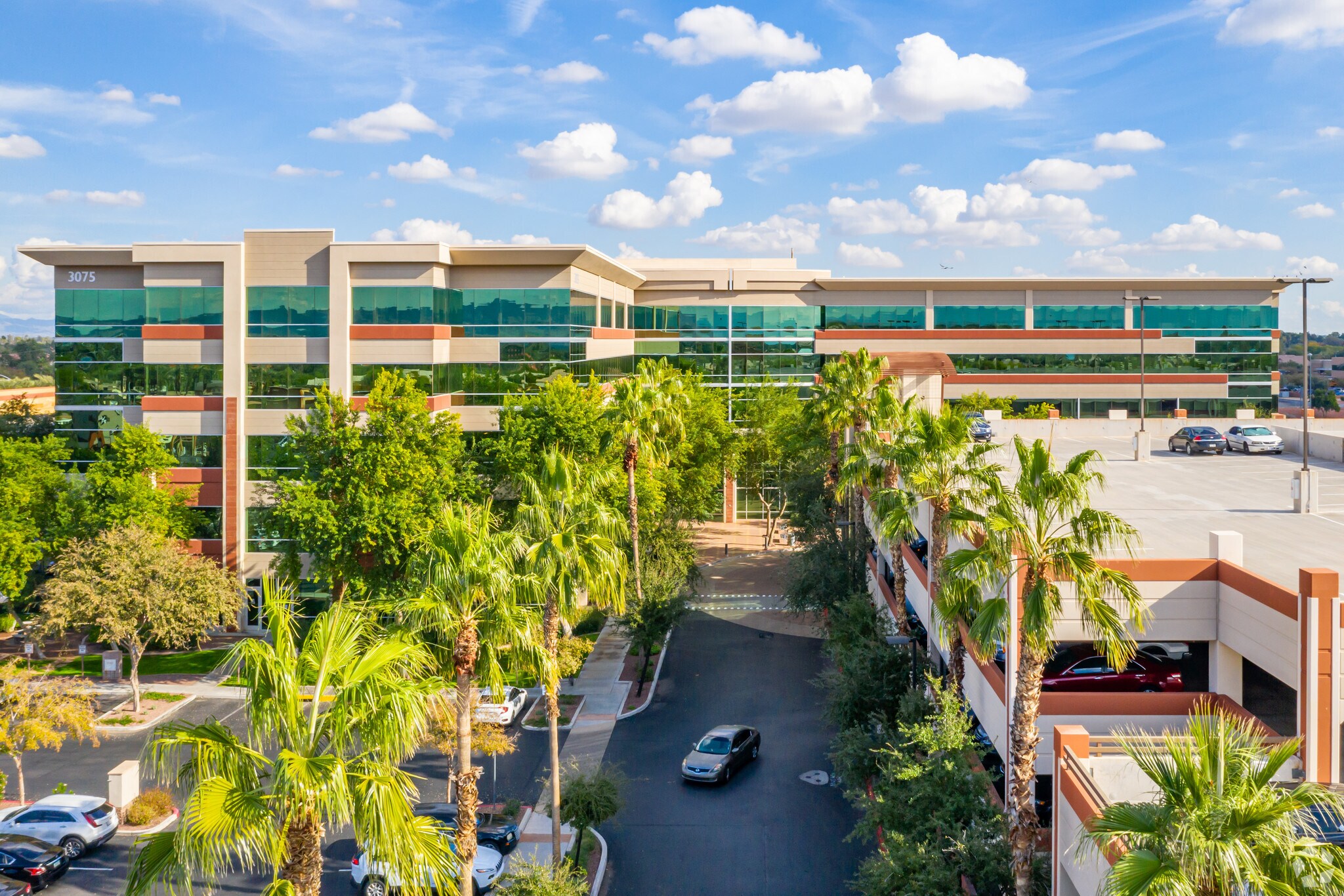 3075 W Ray Rd, Chandler, AZ for lease Building Photo- Image 1 of 10