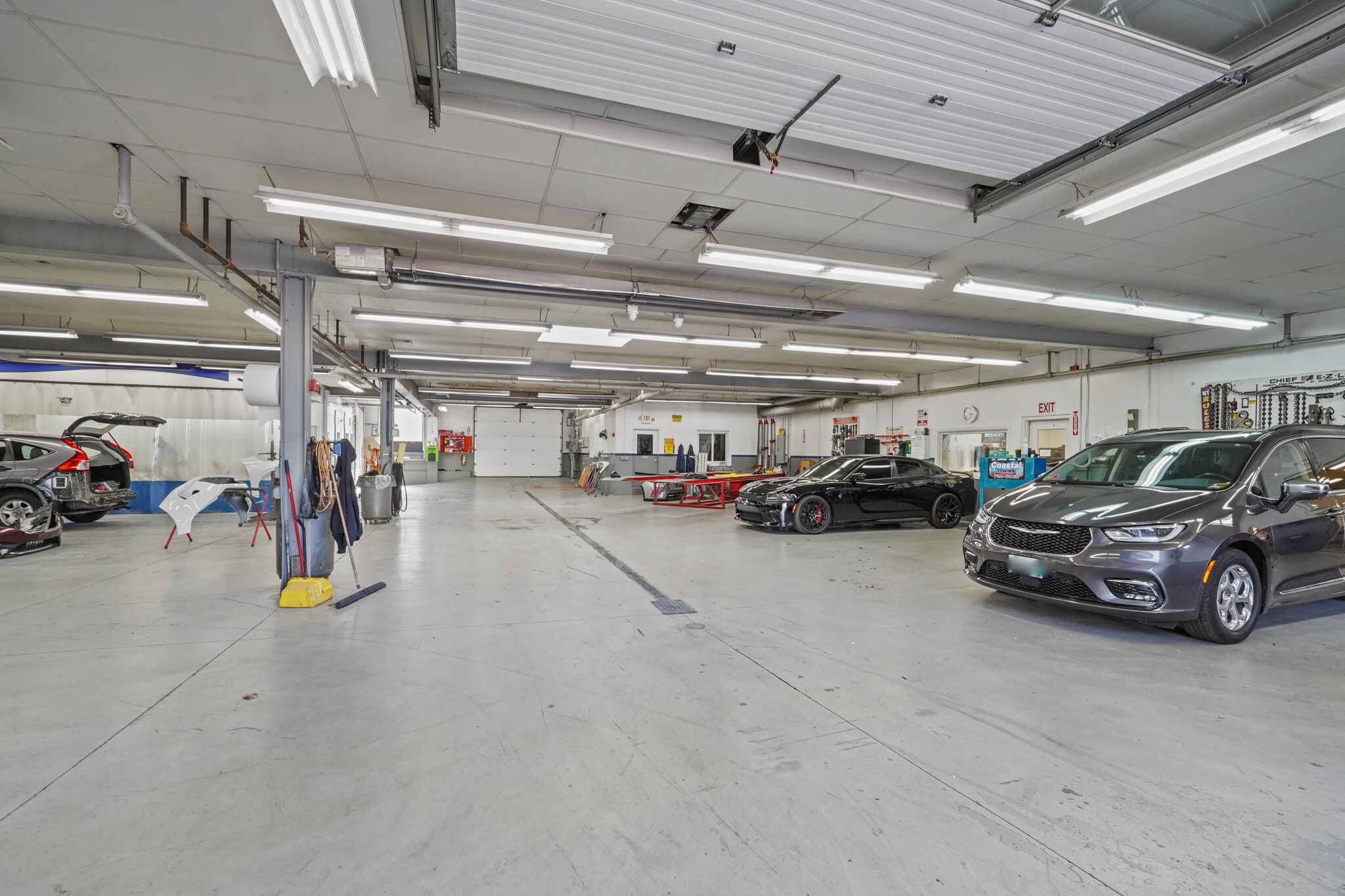 540 Pawtucket Ave, Pawtucket, RI for lease Interior Photo- Image 1 of 13