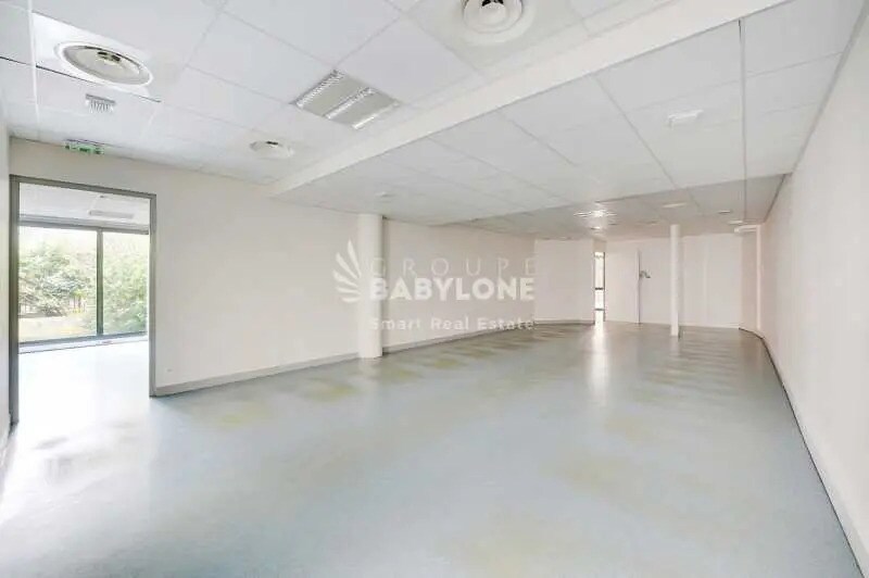 Office in Boulogne-Billancourt for sale - Interior Photo - Image 2 of 25