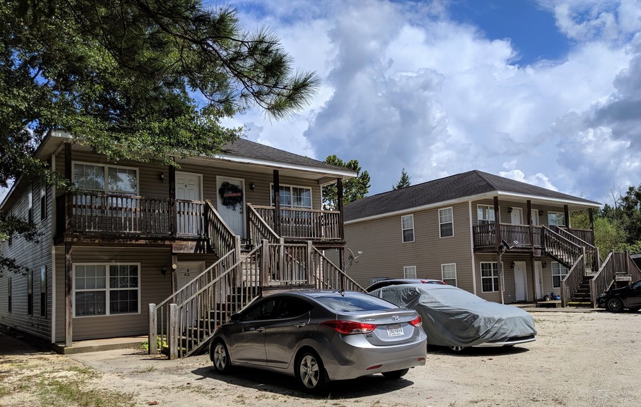 242 Wilson Ave, Atmore, AL for sale - Primary Photo - Image 1 of 1