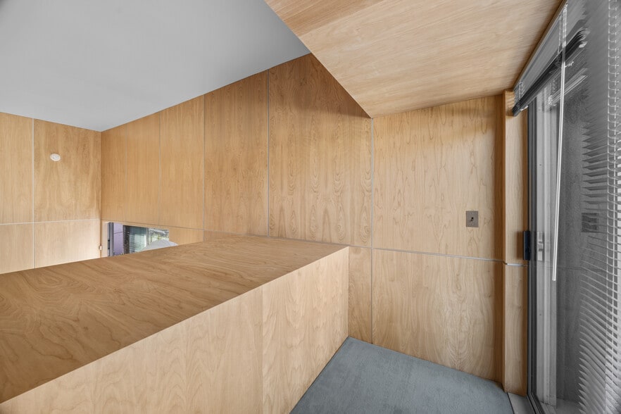 2972 Glendale Blvd, Los Angeles, CA for lease - Interior Photo - Image 3 of 11