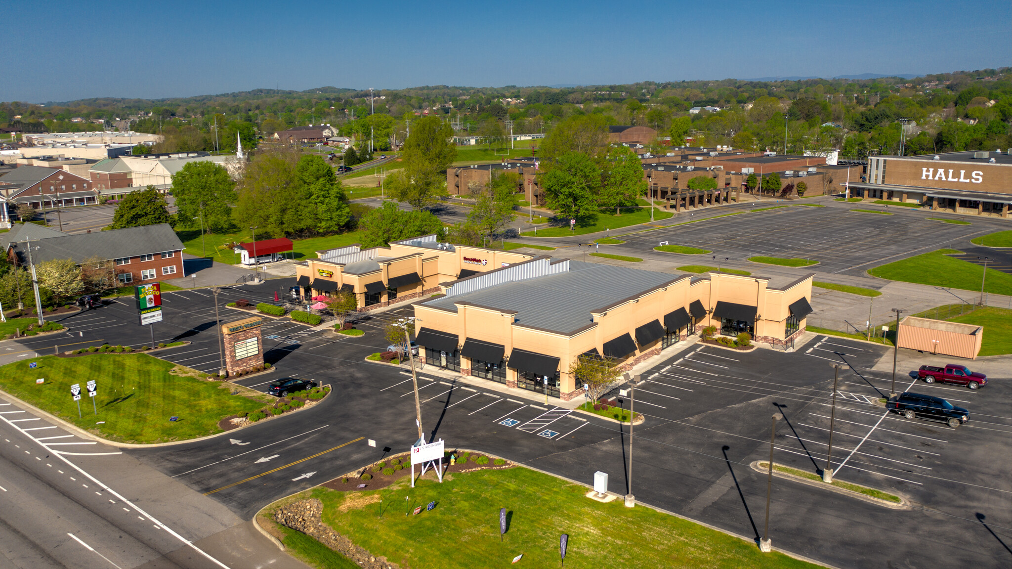 7411-7415 Maynardville Hwy, Knoxville, TN for sale Building Photo- Image 1 of 1