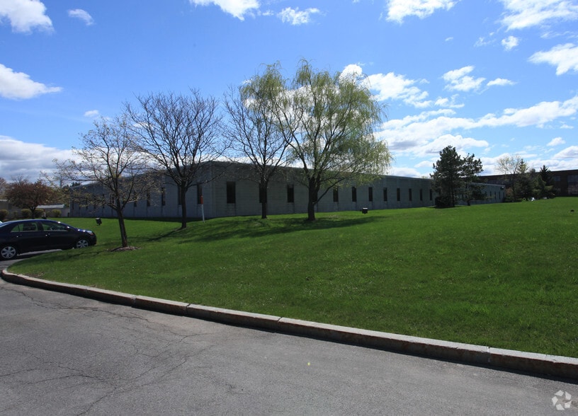 5792 Widewaters Pky, Dewitt, NY for sale - Primary Photo - Image 1 of 1