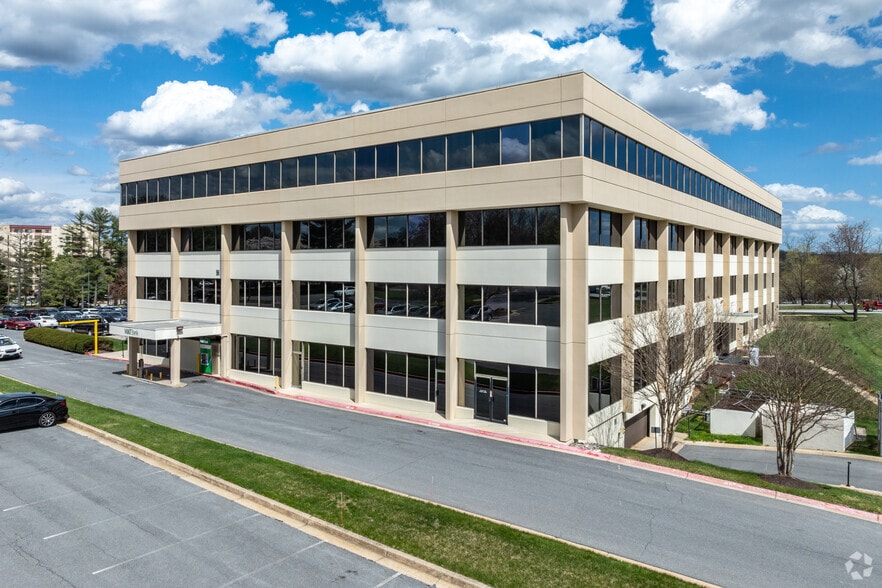 10025 Governor Warfield Pky, Columbia, MD for lease - Primary Photo - Image 1 of 5