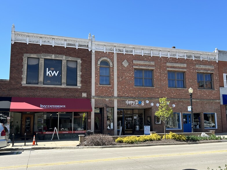 5120 Main St, Downers Grove, IL for lease - Building Photo - Image 1 of 17