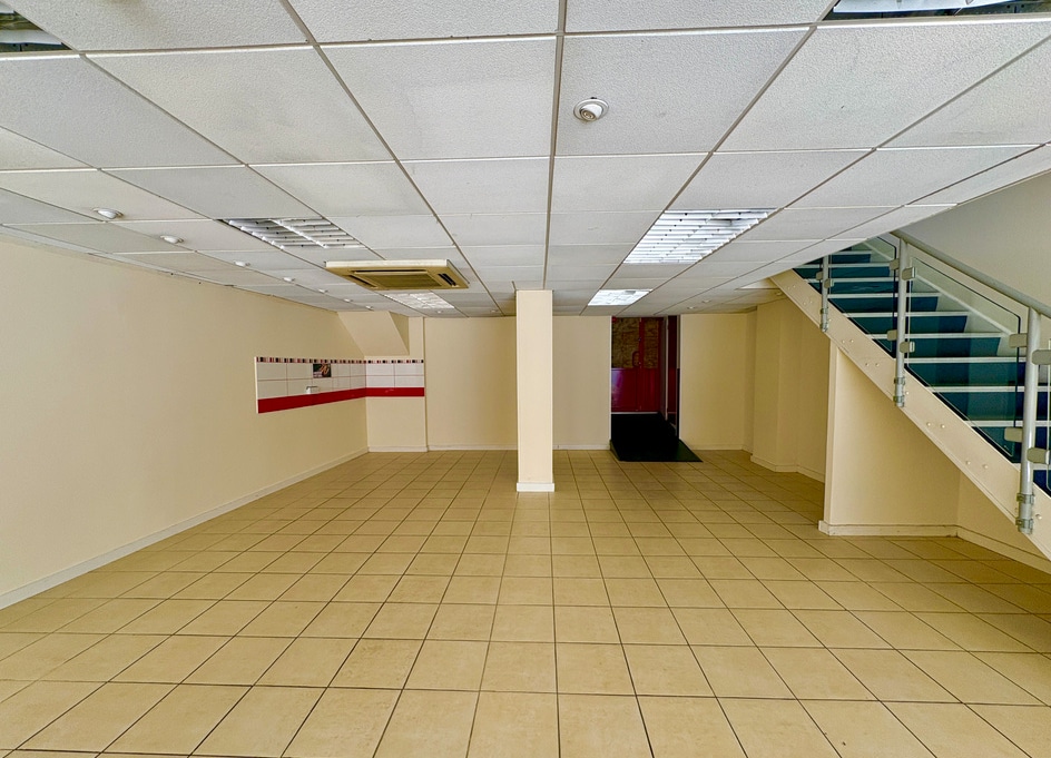 48 Eign Gate, Hereford for lease Interior Photo- Image 1 of 6