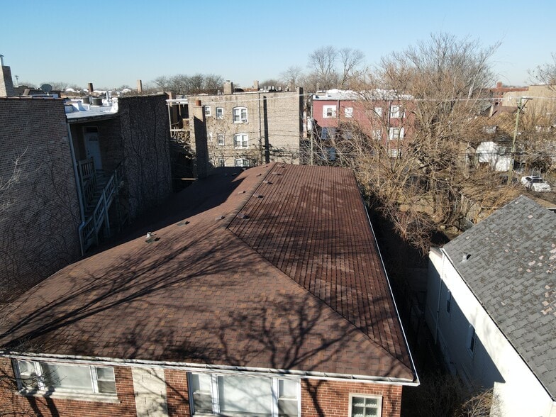 7948 S Dobson Ave, Chicago, IL for sale - Building Photo - Image 2 of 6