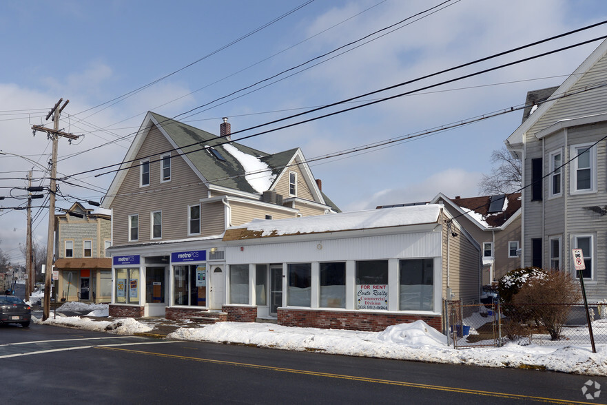 425-429 Bay St, Taunton, MA 02780 | LoopNet