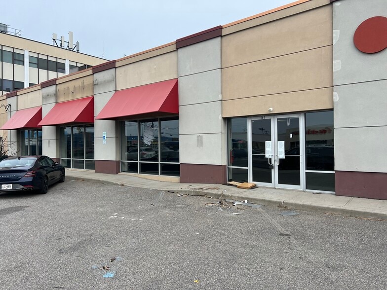 660 Rockaway Tpke, Lawrence, NY for lease - Building Photo - Image 3 of 5