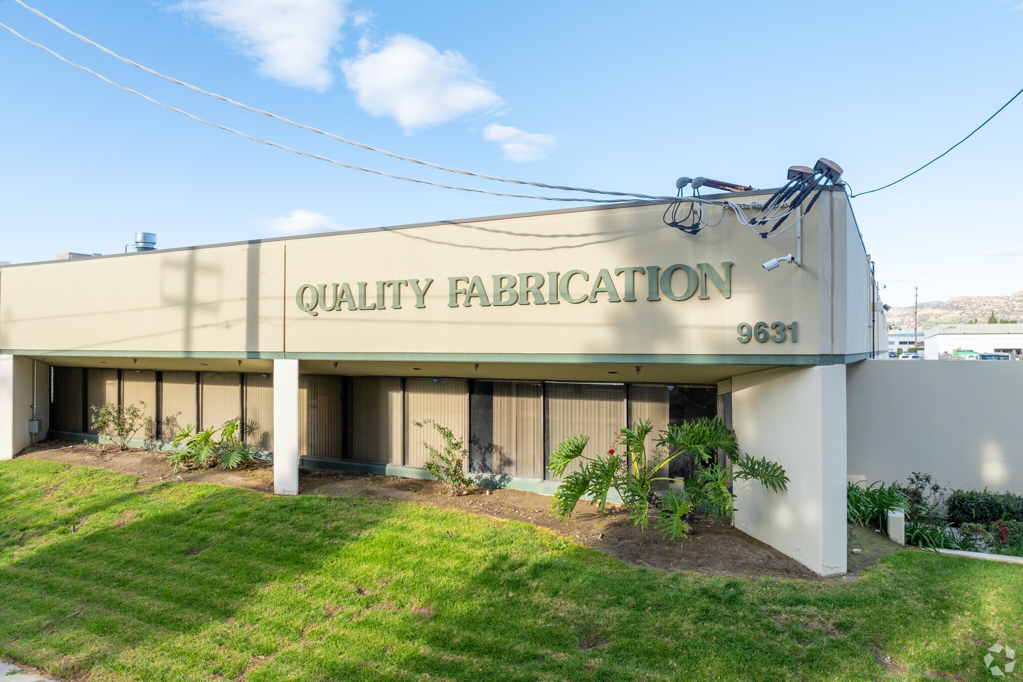 9621-9631 Irondale Ave, Chatsworth, CA for sale Primary Photo- Image 1 of 10