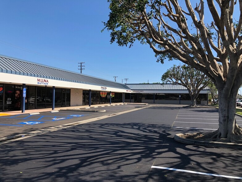 900-980 S A St, Oxnard, CA for lease - Building Photo - Image 2 of 5