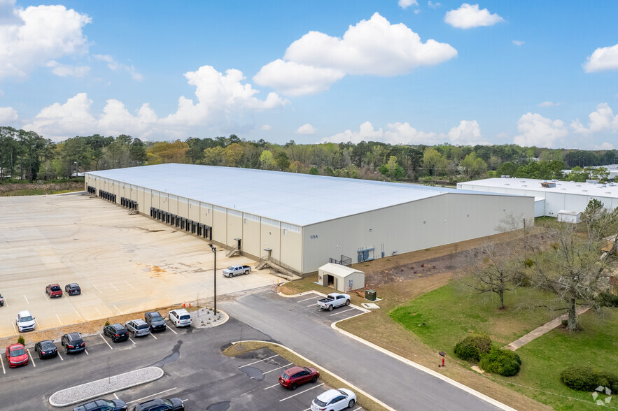 175 Orr Ave, Opelika, AL for lease - Building Photo - Image 2 of 12