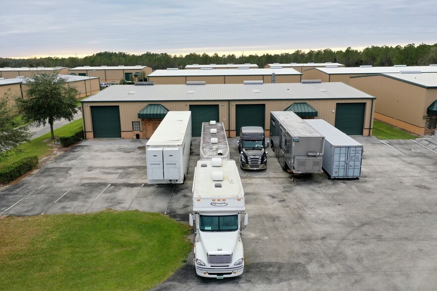 2306-2390 Old Combee Rd, Lakeland, FL for lease - Building Photo - Image 2 of 7