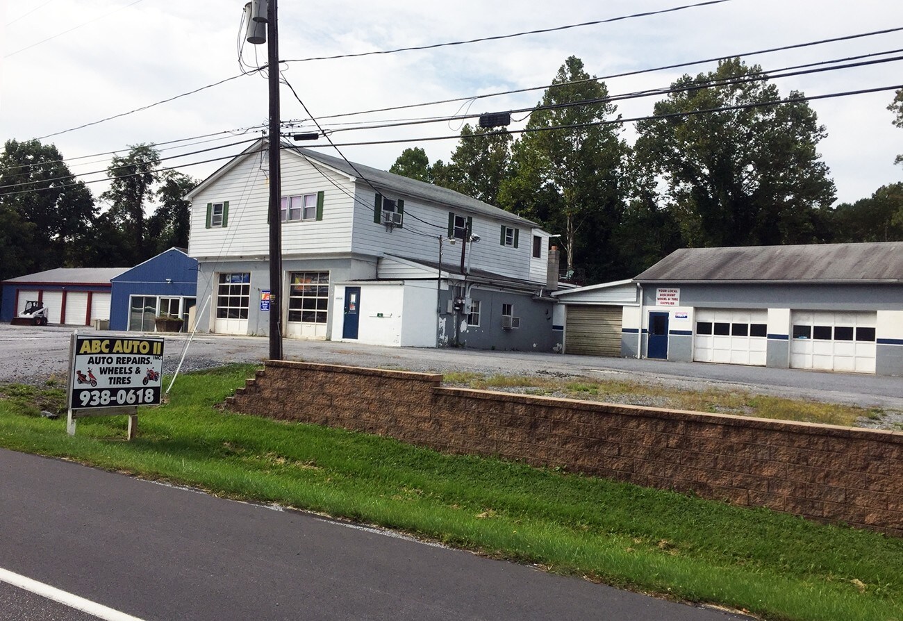 925 Lewisberry Rd, Lewisberry, PA 17339