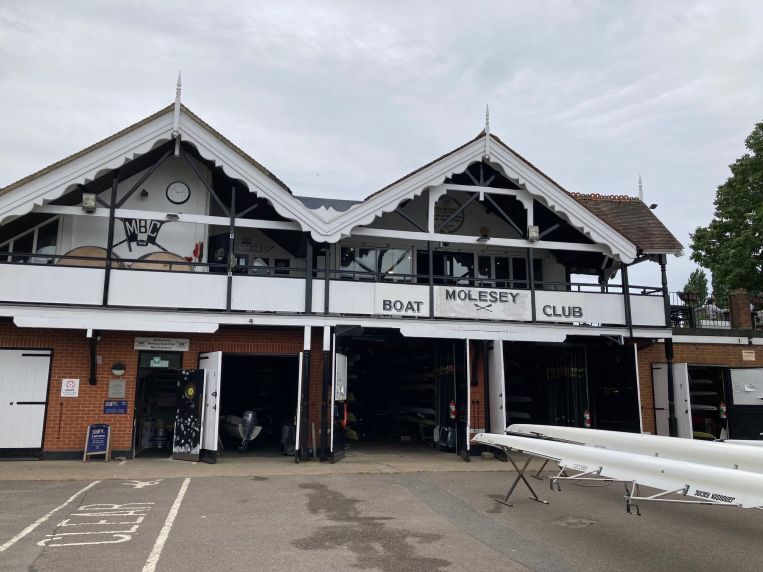 Barge Walk, East Molesey for sale Primary Photo- Image 1 of 1