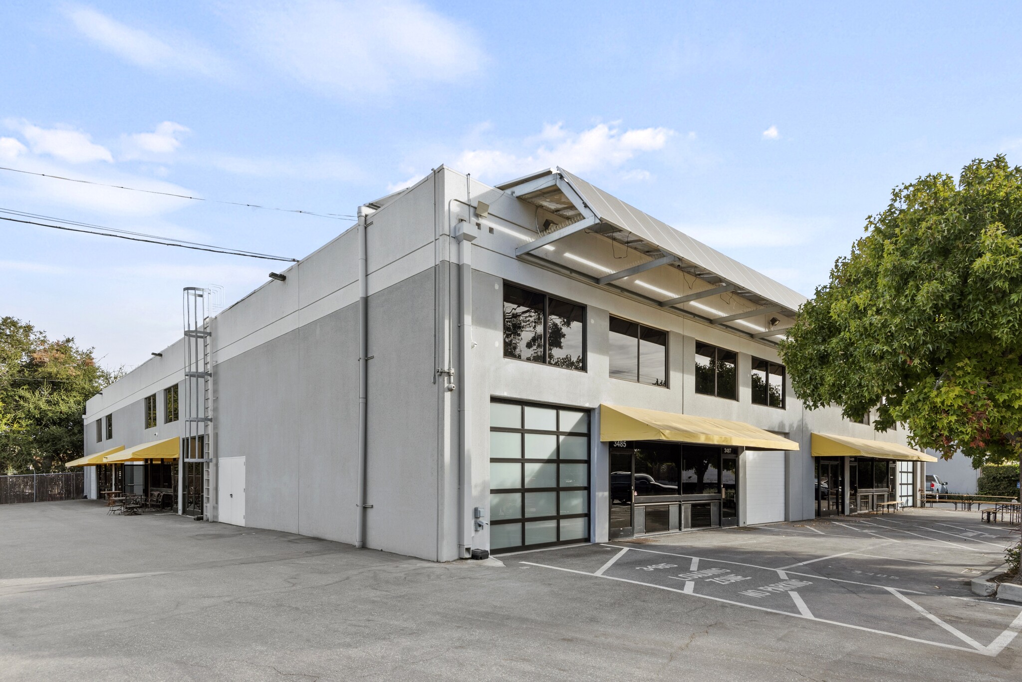 3477-3499 Edison Way, Menlo Park, CA for lease Building Photo- Image 1 of 9