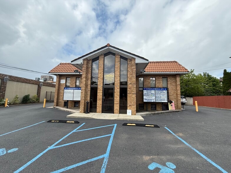 3930 Richmond Ave, Staten Island, NY for lease - Building Photo - Image 2 of 33