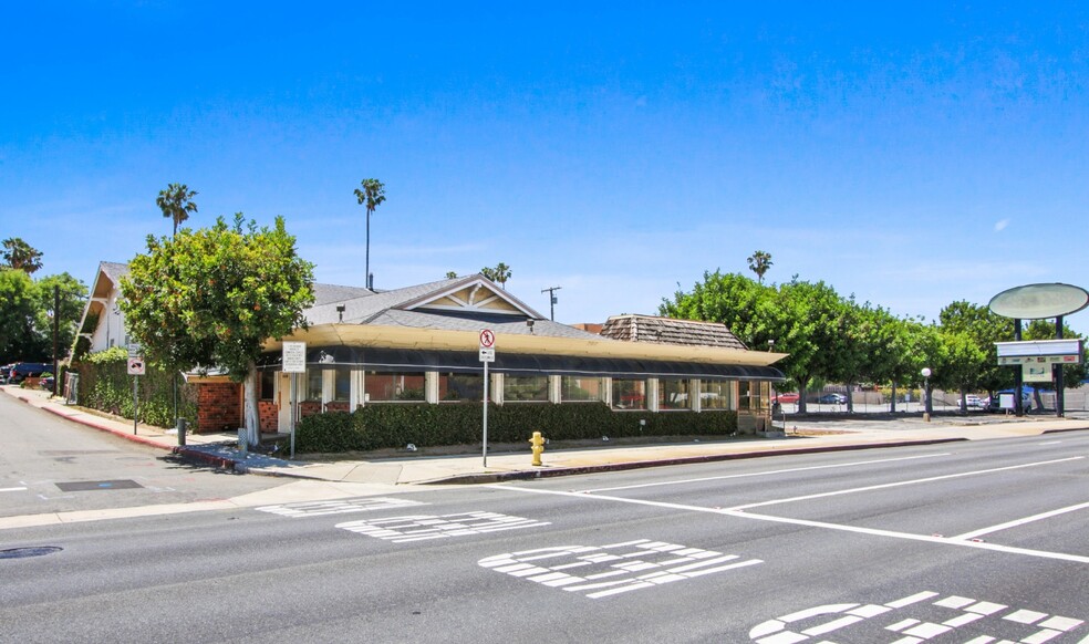 703 N Pacific Coast Hwy, El Segundo, CA for sale - Building Photo - Image 1 of 1