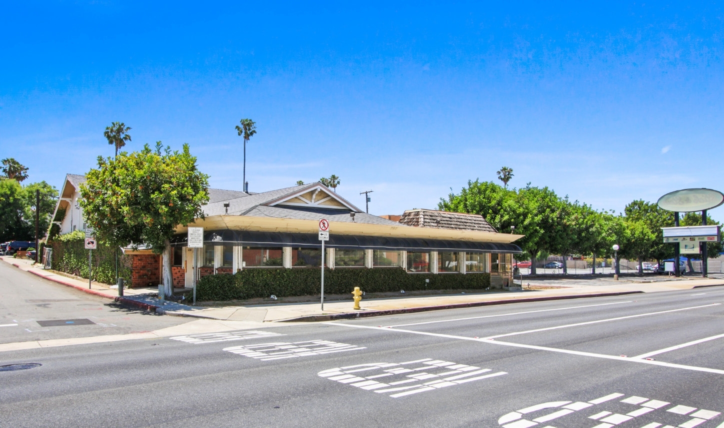 703 N Pacific Coast Hwy, El Segundo, CA for sale Building Photo- Image 1 of 1