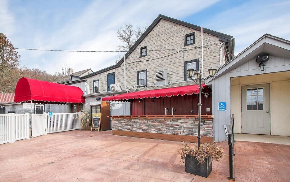 1013 Reading Ave, Boyertown, PA 19512