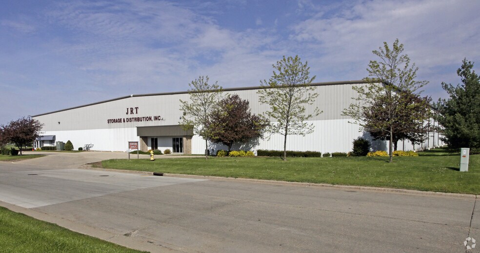 2555 Kennedy Dr, Beloit, WI for sale - Primary Photo - Image 1 of 1