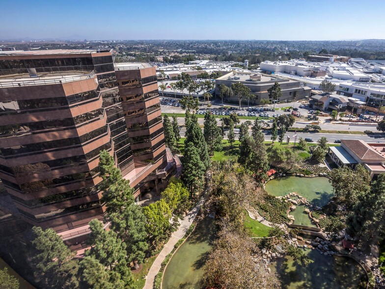 4370 La Jolla Village Dr, San Diego, CA for lease - Aerial - Image 3 of 6