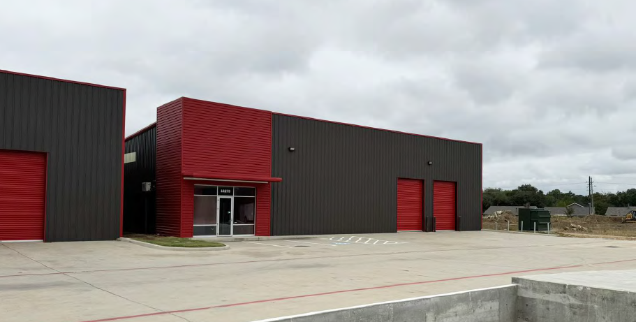 16275 North Fwy, Houston, TX for lease - Primary Photo - Image 1 of 6