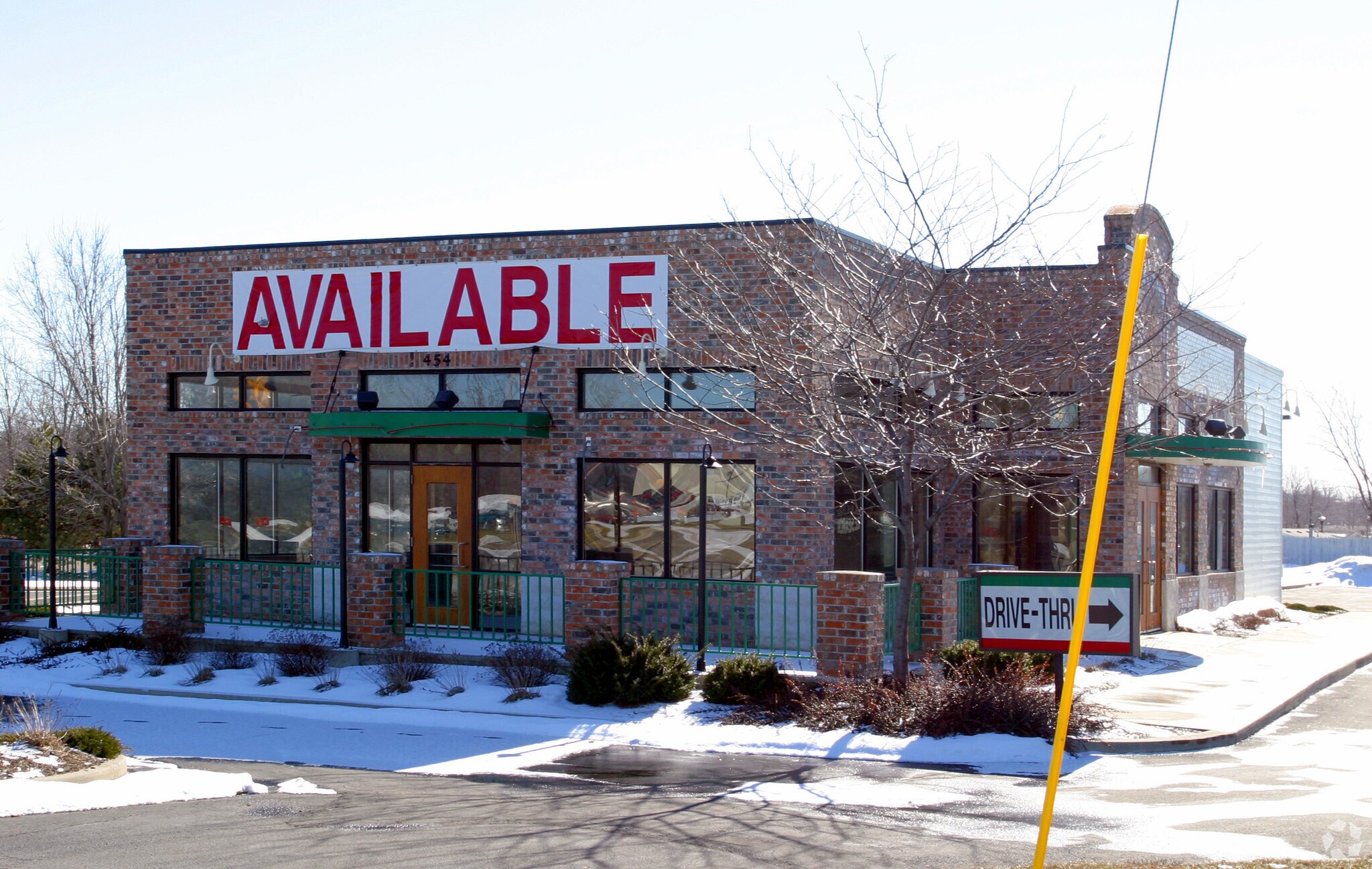 454 68th St SW, Grand Rapids, MI for sale Primary Photo- Image 1 of 1