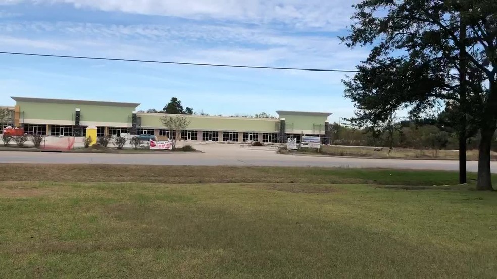 5780 Walden Rd, Beaumont, TX for lease - Commercial Listing Video - Image 2 of 25