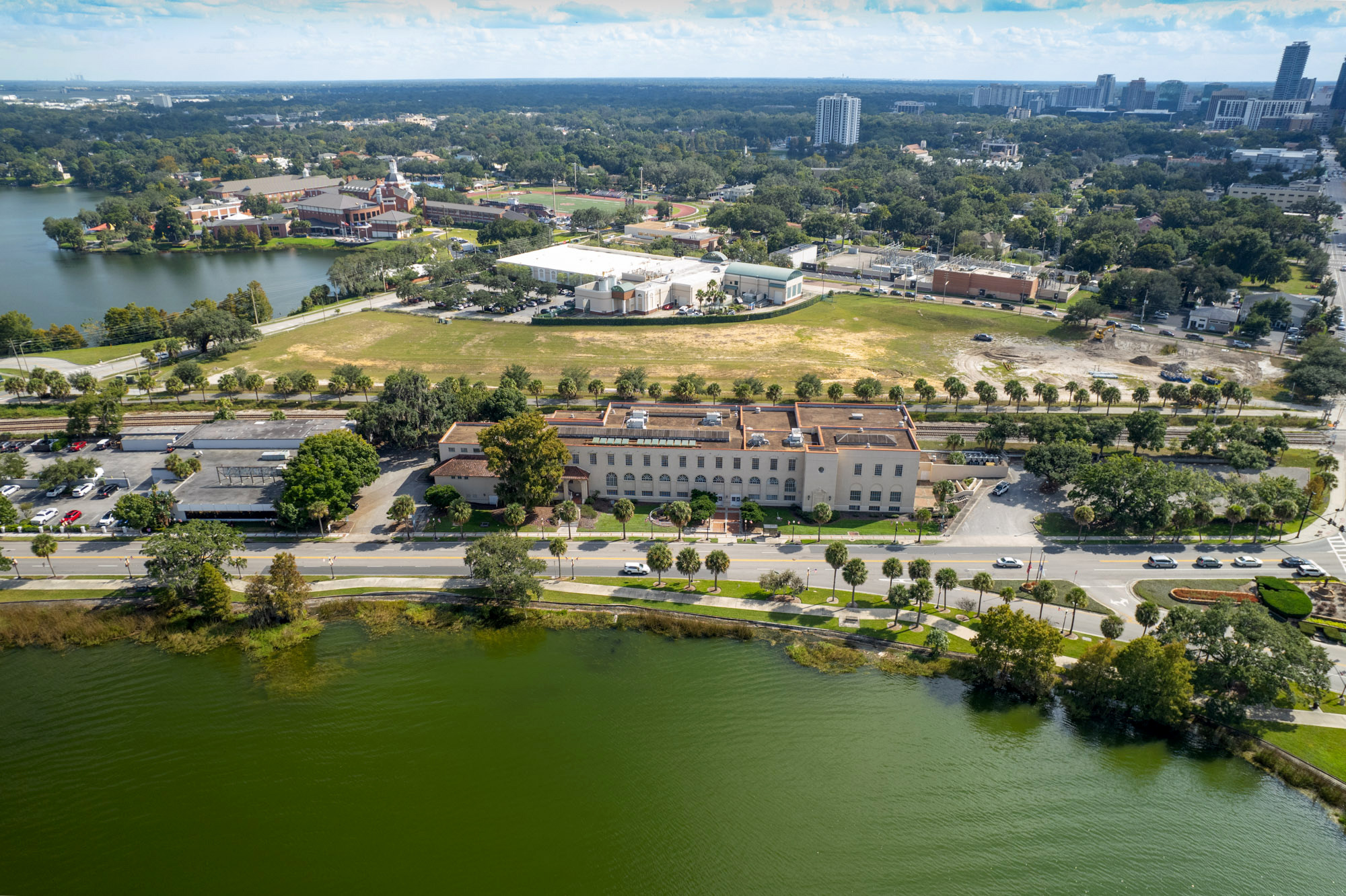 1111 N Orange Ave, Orlando, FL 32804 - Orlando's Most Iconic Building ...