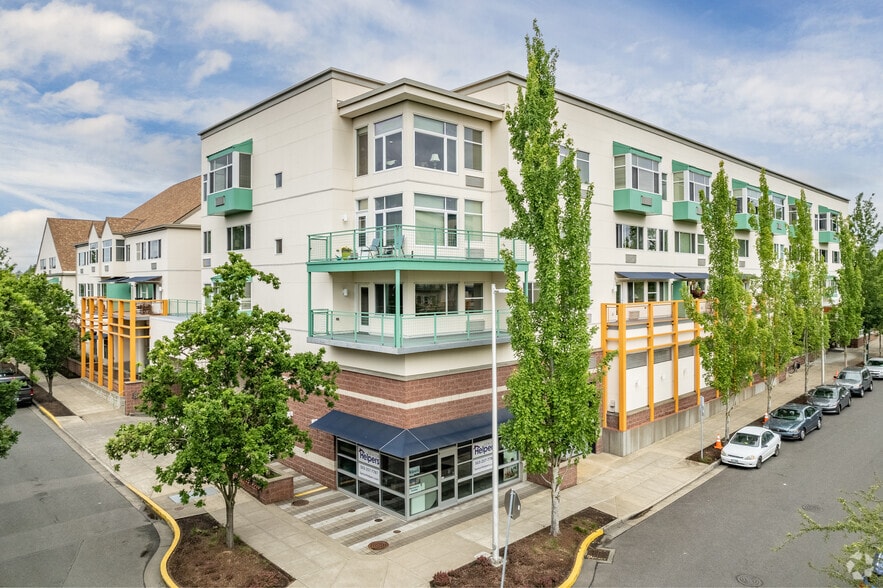 10202 E Burnside St, Portland, OR for lease - Building Photo - Image 3 of 6