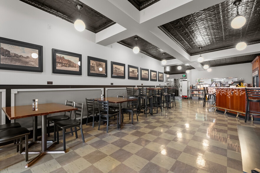 113 N Farmer St, Otsego, MI for sale - Building Photo - Image 3 of 20