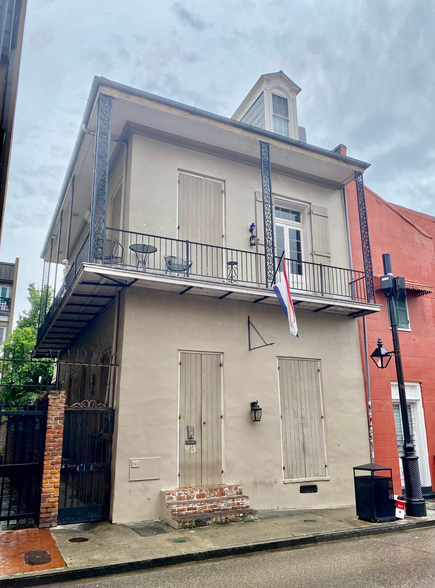 410 Dauphine St, New Orleans, LA for lease - Building Photo - Image 1 of 5