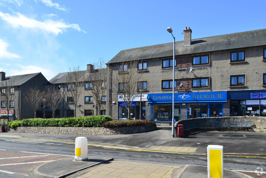 77 Main St, Sauchie for lease - Primary Photo - Image 1 of 3