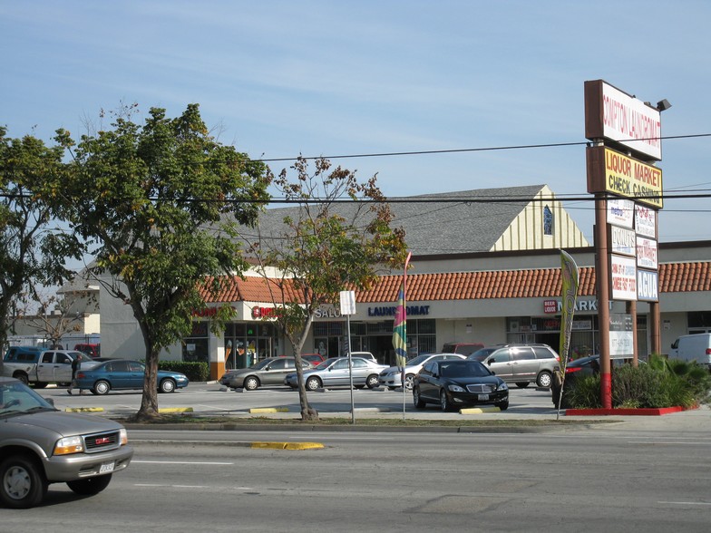 906-936 S Central Ave, Compton, CA for lease - Building Photo - Image 1 of 2