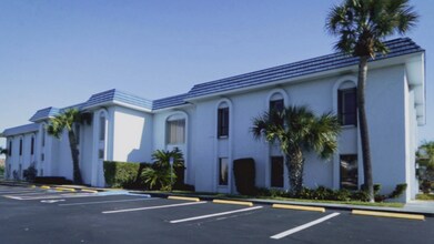 3000 N Atlantic Ave, Cocoa Beach, FL for lease Interior Photo- Image 1 of 10