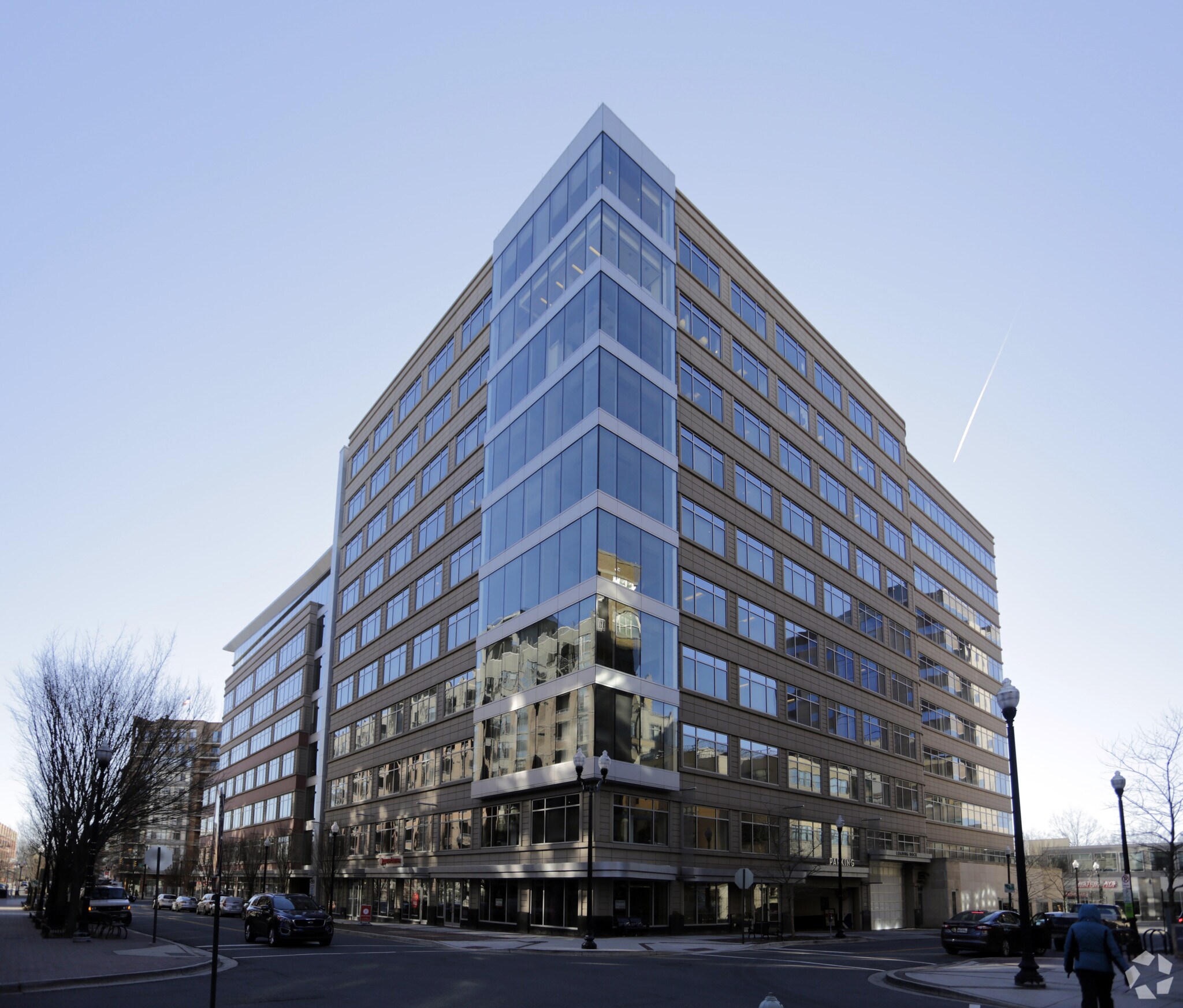 3003 Washington Blvd, Arlington, VA 22201 Retail for Lease