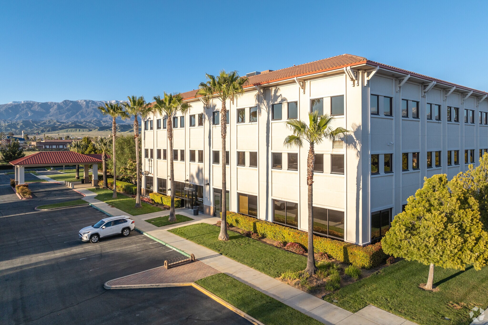 81 S Highland Springs Ave, Beaumont, CA for sale Primary Photo- Image 1 of 1