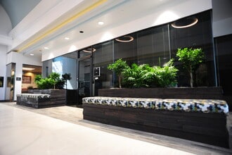 5500 Frantz Rd, Dublin, OH for lease Building Photo- Image 2 of 44