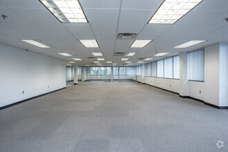 6200 Brooktree Rd, Wexford, PA for lease Interior Photo- Image 1 of 7