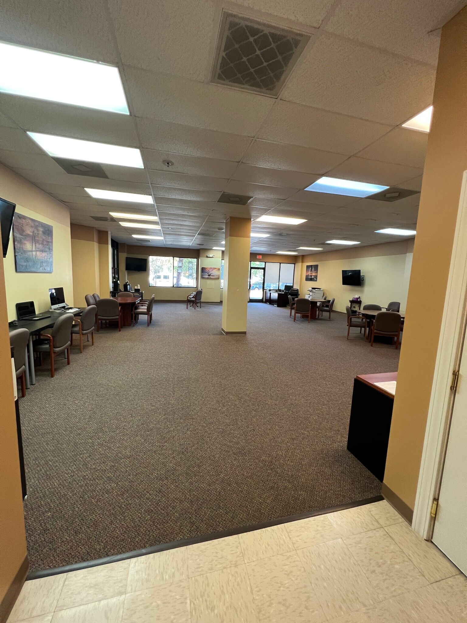 2000 Sam Rittenberg Blvd, Charleston, SC 29407 Harrell Square