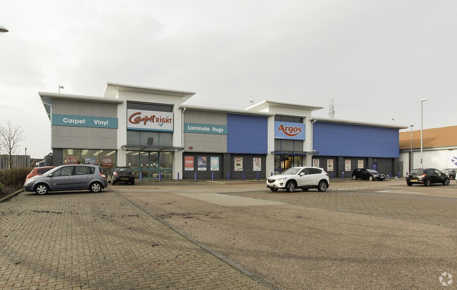 South Harbour Rd, Fraserburgh, ABD AB43 9TA