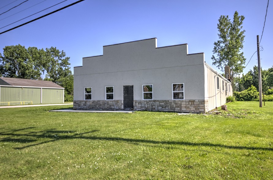 1940 E State Rd, Port Clinton, OH for sale - Primary Photo - Image 1 of 1