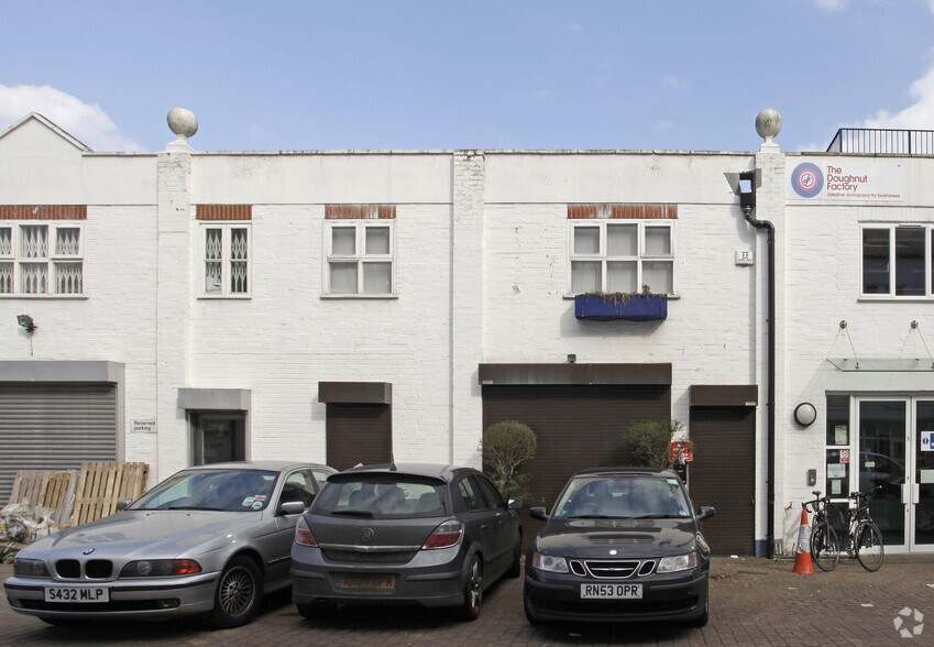 Warple Way, London for sale - Primary Photo - Image 1 of 1