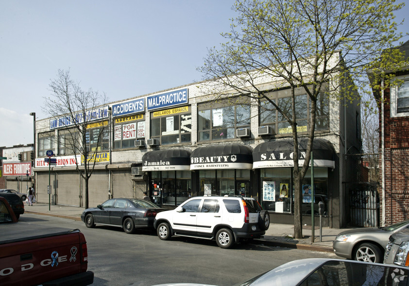 149-27 Jamaica Ave, Jamaica, NY for lease - Building Photo - Image 3 of 3